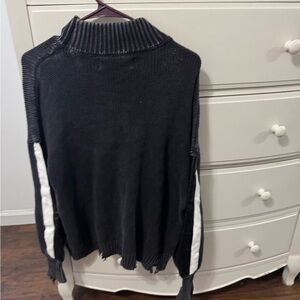 Vintage Black and Gray Knit Sweater